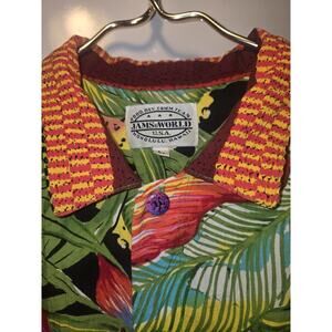 Vintage Jams World Made in Honolulu Hawaii USA floral Hibiscus button L hawaiian